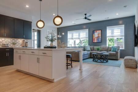 The Briar - Luxurious Condo Near Vanderbilt, NashvilleNashville  Kültér fotó