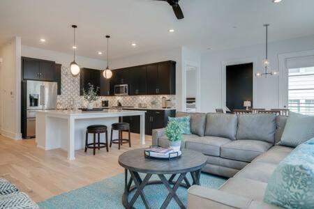 The Briar - Luxurious Condo Near Vanderbilt, NashvilleNashville  Kültér fotó